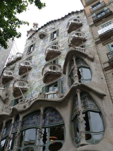 Gaudi-front