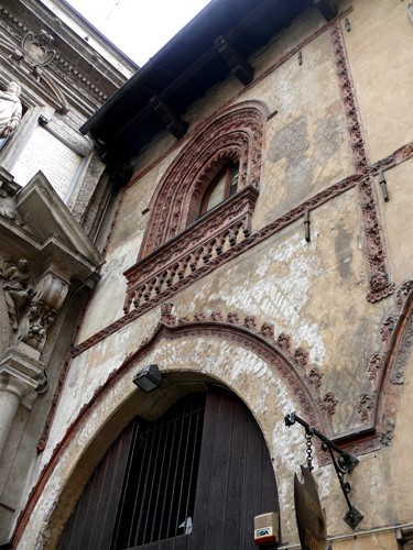 Building Building